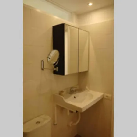 Studio Lyra Apartment *